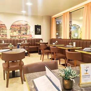 匹内塔宫殿酒店 罗马